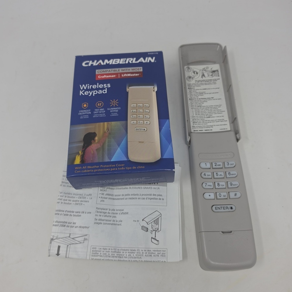 Chamberlain Garage Door Wireless Keypad 940EV-P2 Opener With Box / Instructions